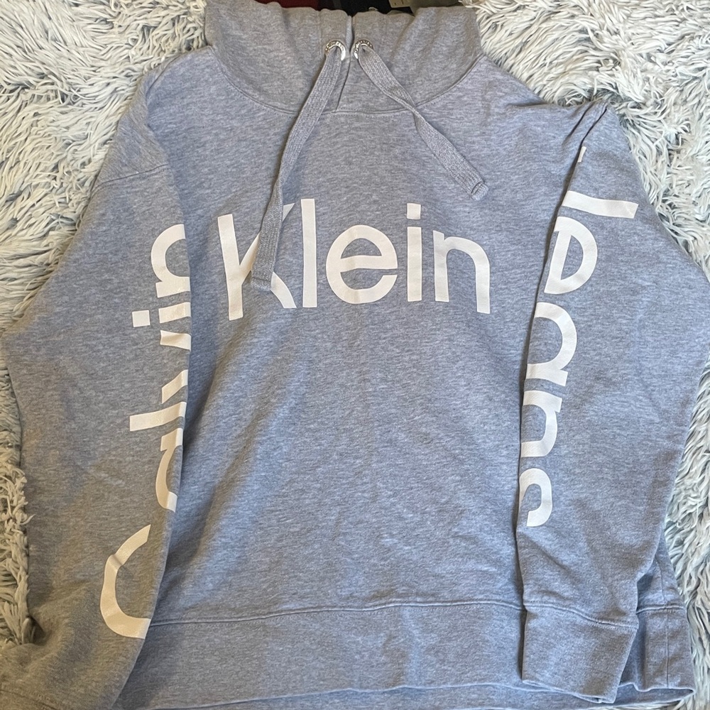 Calvin Klein Gray Sweatshirt & sweatpants with White Lettering